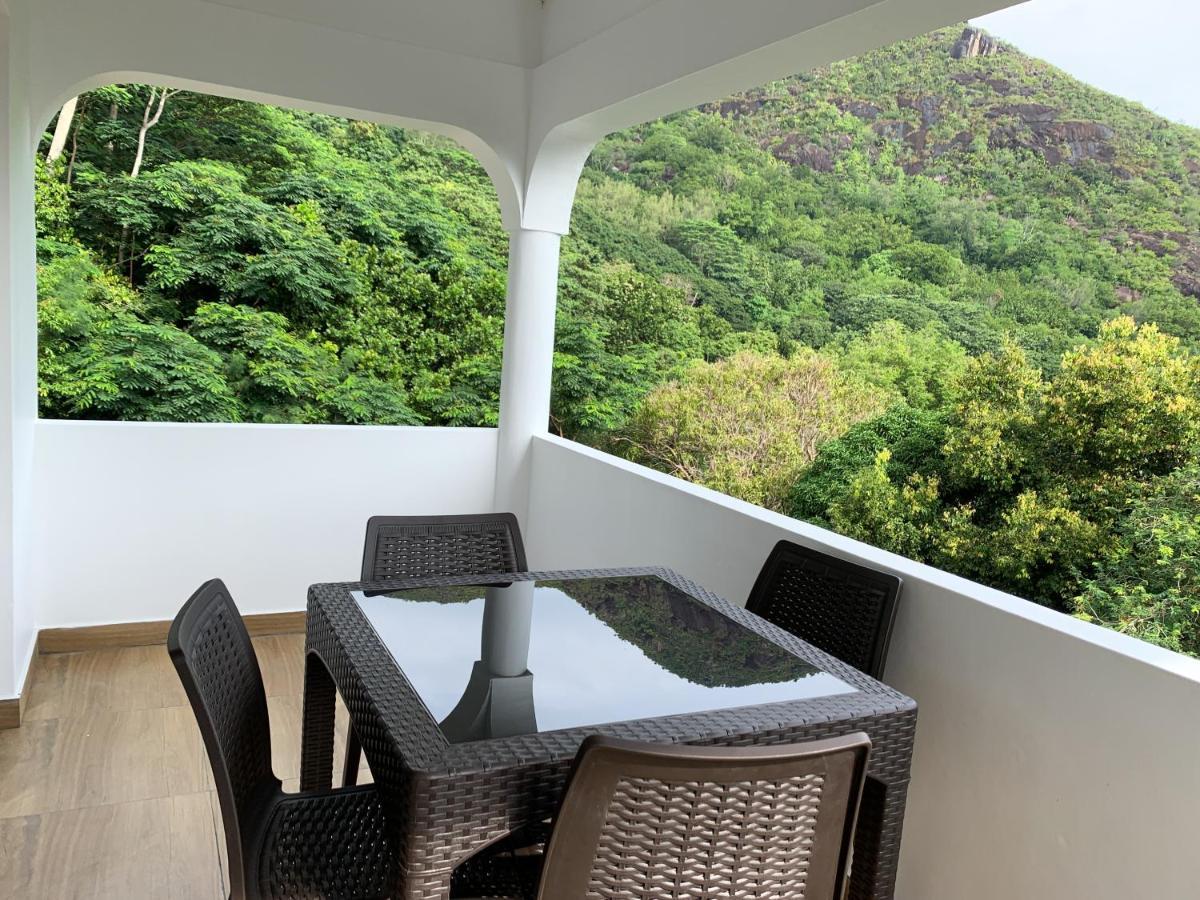 Cam Getaway Villa Anse la blague Exterior foto